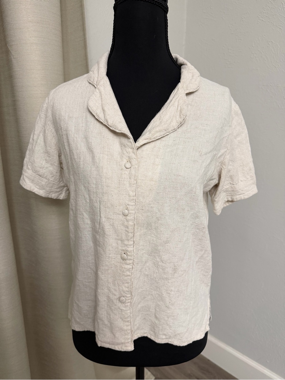 Brunette The Label Cream Button-Front Short Sleeve Shirt